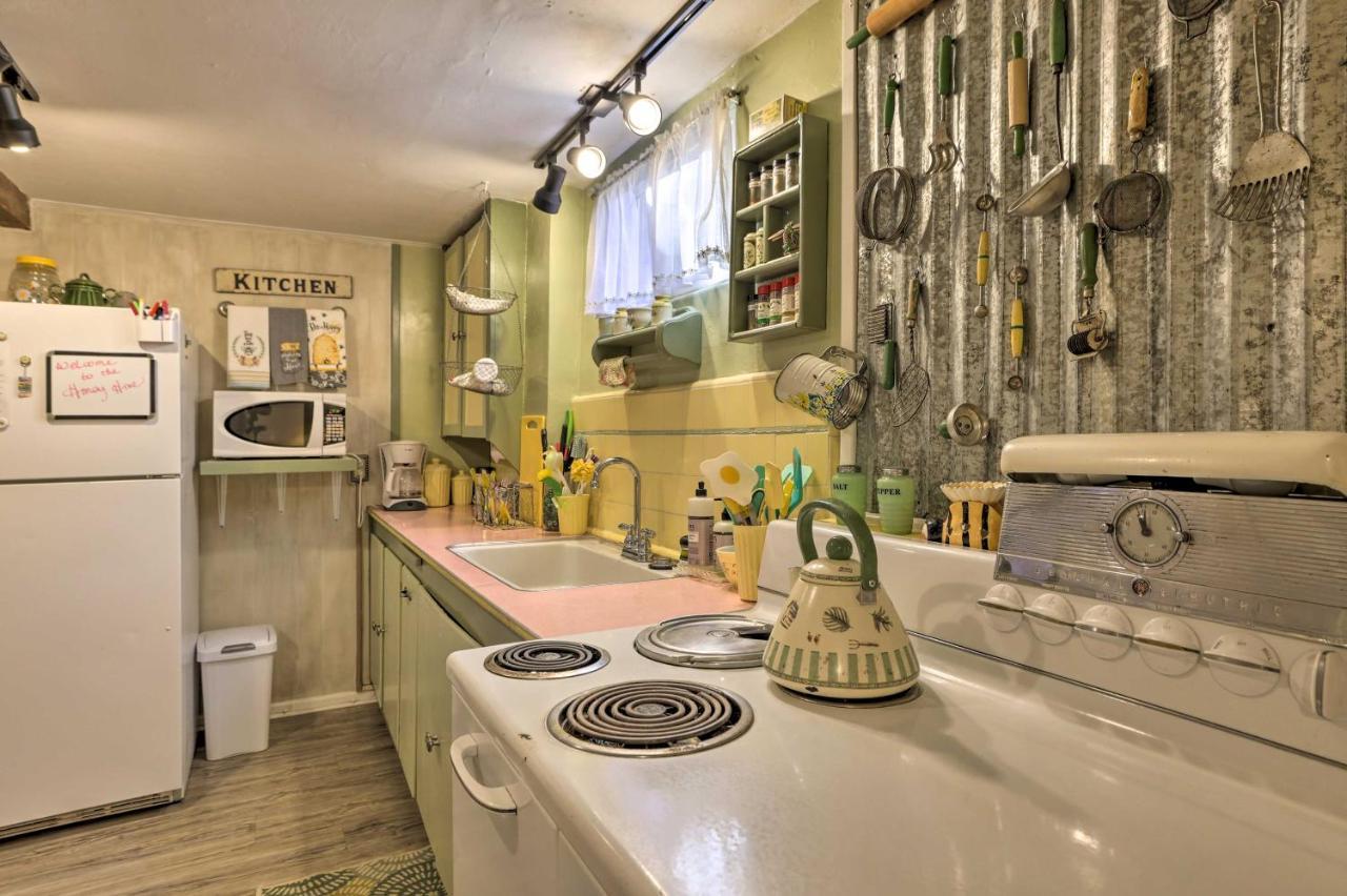 Cozy And Vintage Cedar City Apartment With Fire Pit! 外观 照片