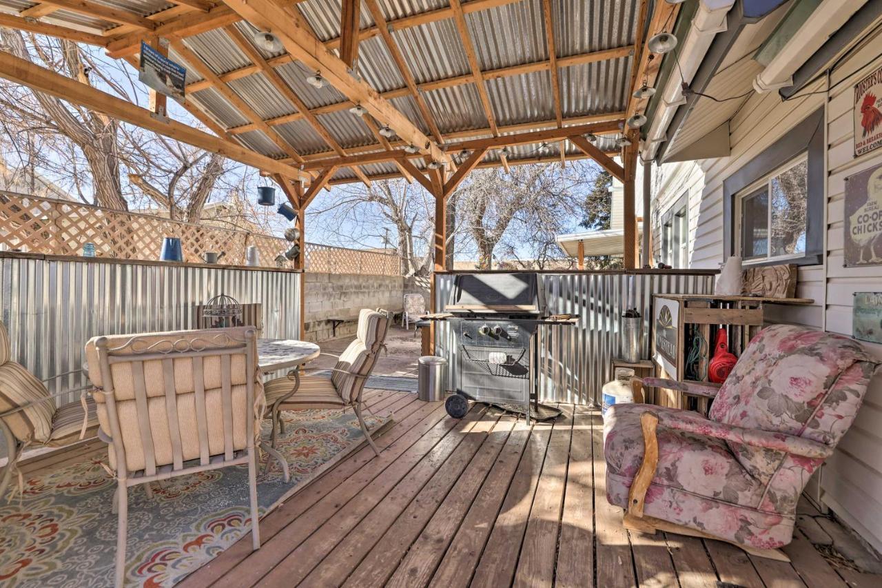 Cozy And Vintage Cedar City Apartment With Fire Pit! 外观 照片