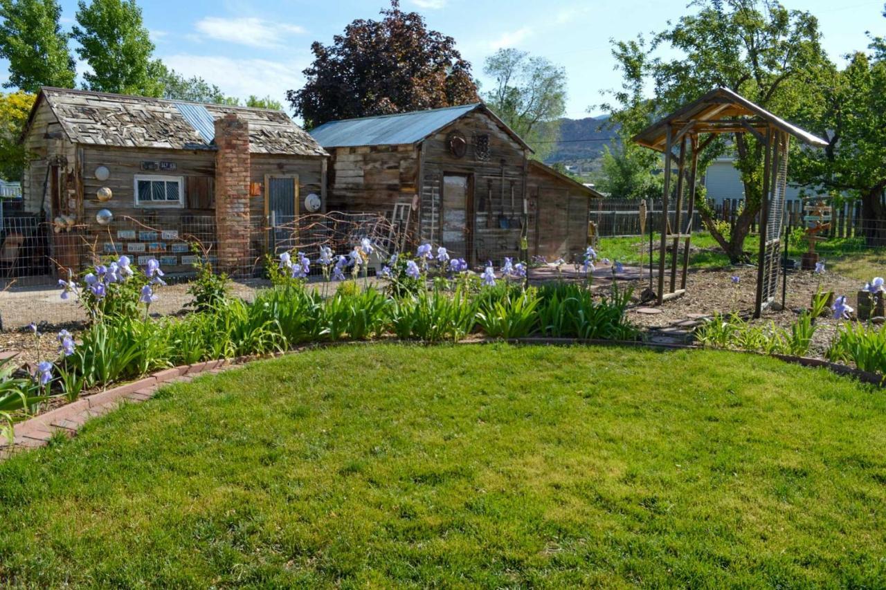 Cozy And Vintage Cedar City Apartment With Fire Pit! 外观 照片